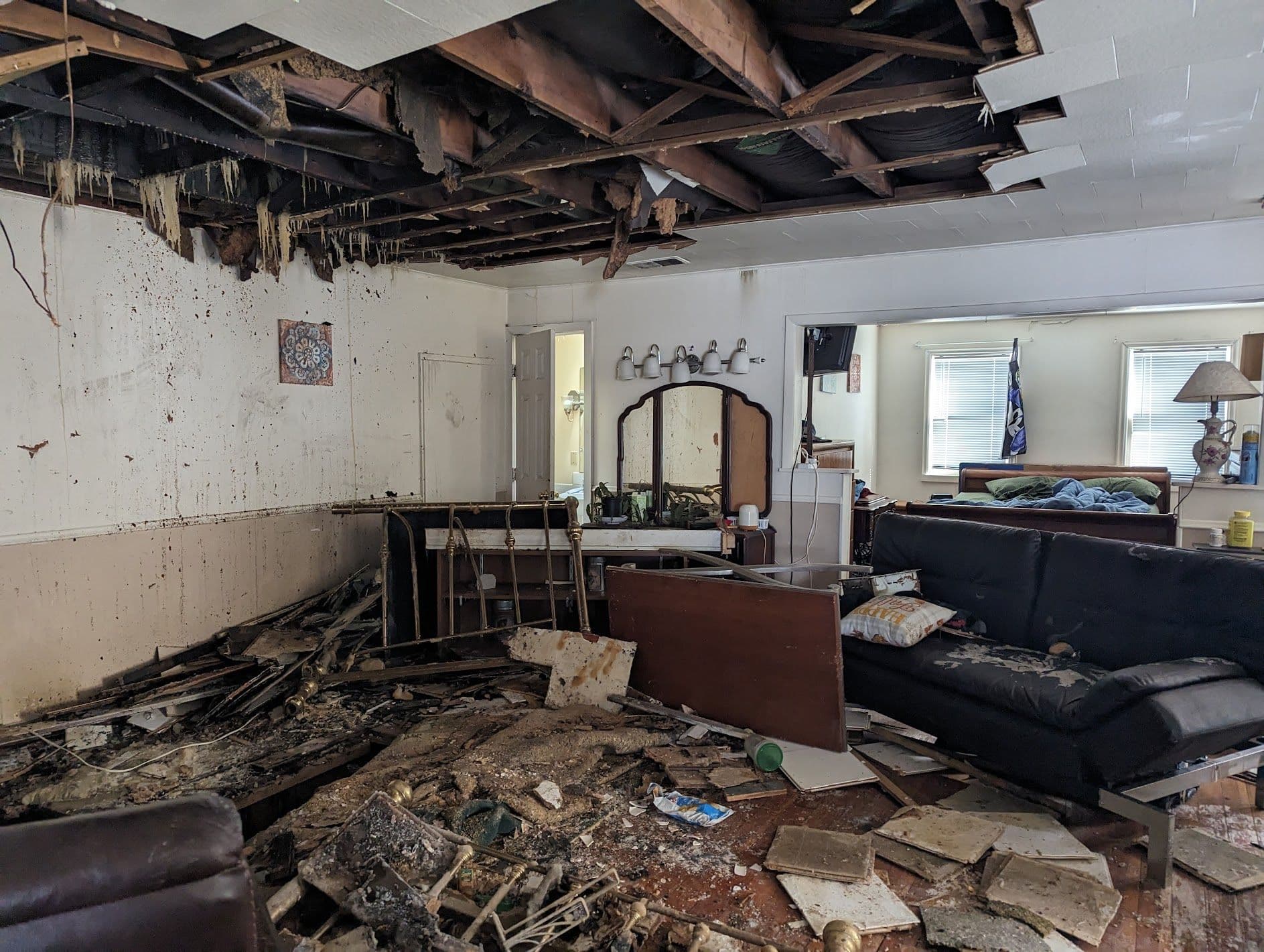 Blog post 🔥 What to Do After a Fire: Tips from Your Rancho Cucamonga Restoration Experts image