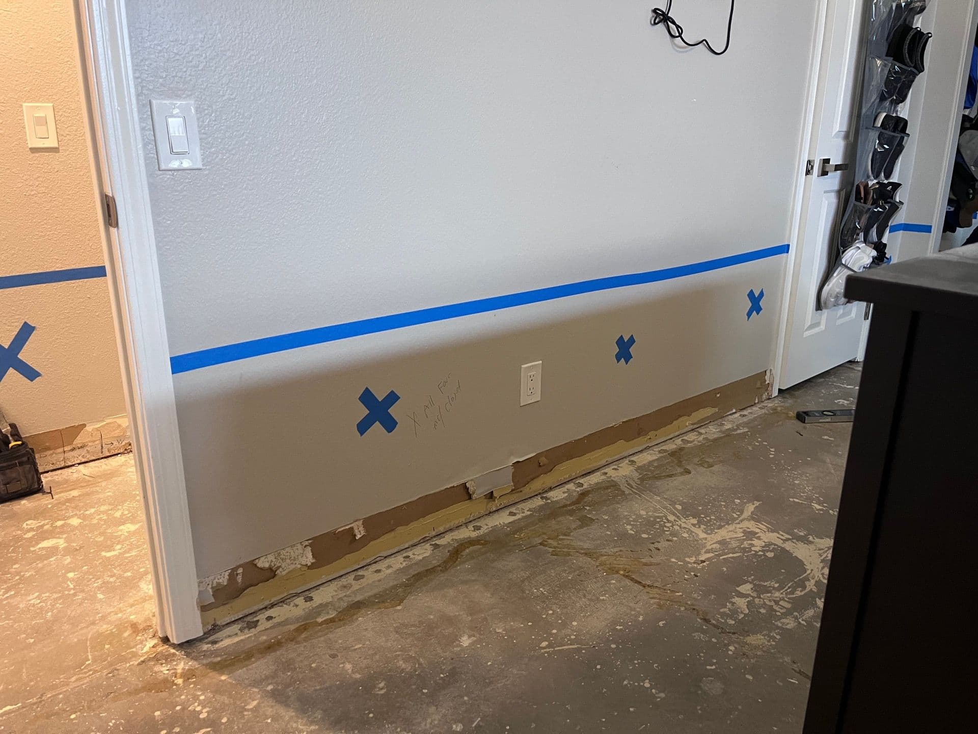 Gallery photos for Advanced Water Damage Restoration Service: Image #1