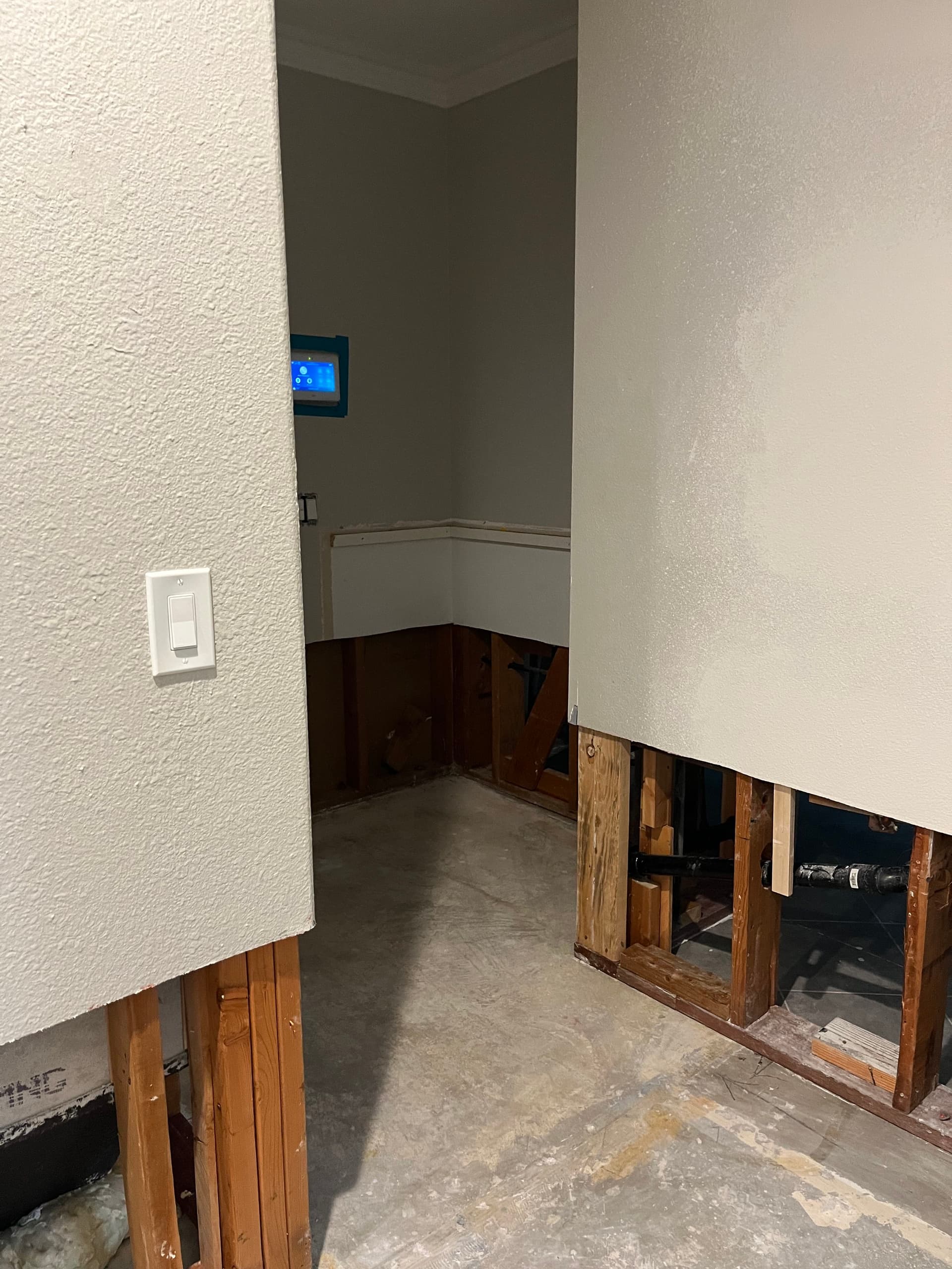 Gallery photos for Expert Water Damage Restoration in Glendora: Image #2