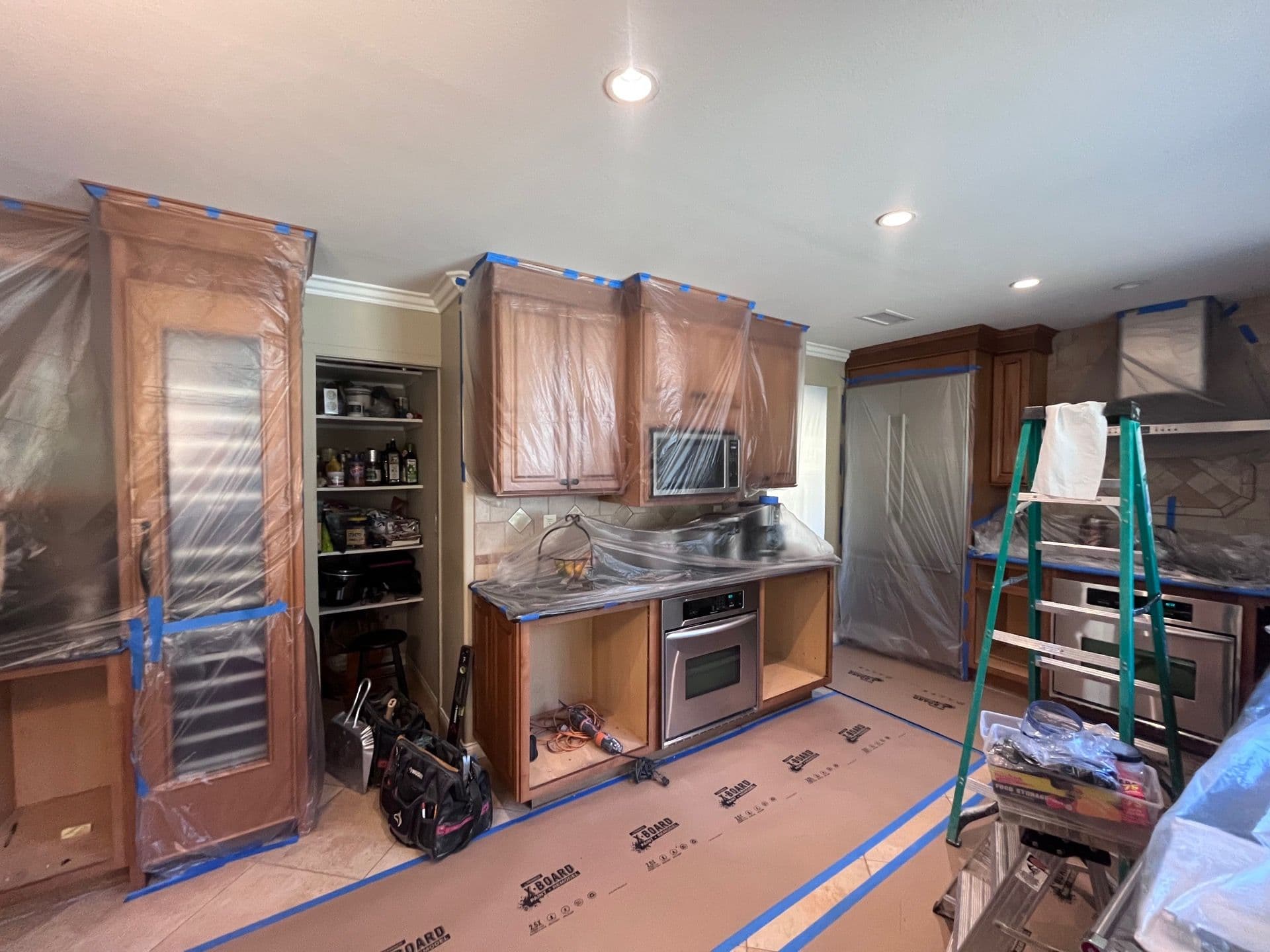 Comprehensive Water Damage Restoration and Mold Remediation image